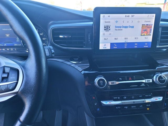 2023 Ford Explorer Limited 4WD W/ Navigation