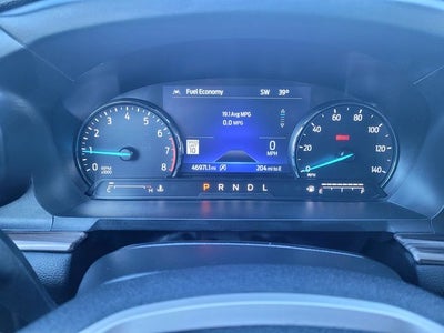 2023 Ford Explorer Limited 4WD W/ Navigation