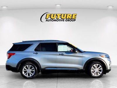 2023 Ford Explorer Limited 4WD W/ Navigation