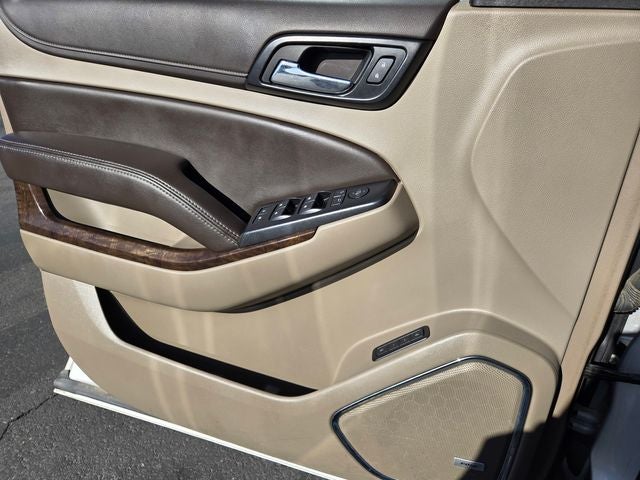 2019 Chevrolet Suburban LT 4WD W/ Navigation and Bose Premium Audio