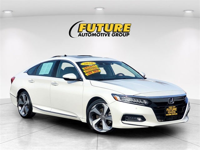 2020 Honda Accord Touring 2.0T W/ Navigation and Moonroof