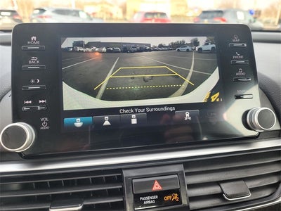 2020 Honda Accord Touring 2.0T W/ Navigation and Moonroof