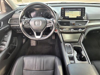 2020 Honda Accord Touring 2.0T W/ Navigation and Moonroof