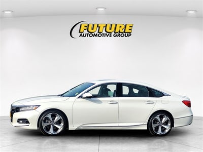 2020 Honda Accord Touring 2.0T W/ Navigation and Moonroof