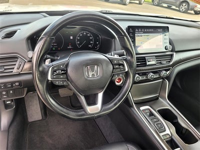 2020 Honda Accord Touring 2.0T W/ Navigation and Moonroof