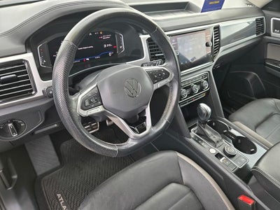 2021 Volkswagen Atlas 3.6L V6 SEL Premium R-Line AWD W/ Navigation and Moonroof