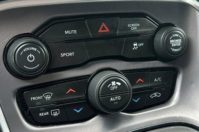 2019 Dodge Challenger SXT