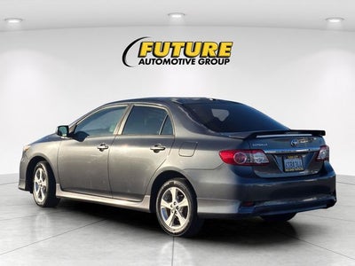 2011 Toyota Corolla LE