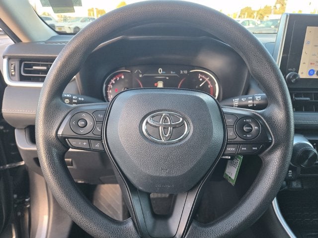 2025 Toyota RAV4 LE AWD