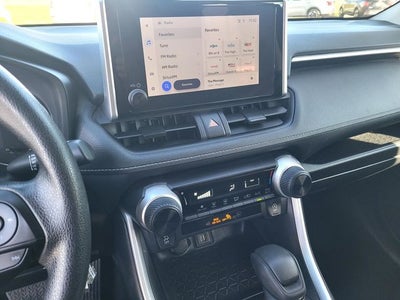 2024 Toyota RAV4 LE AWD