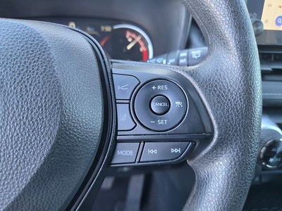 2025 Toyota RAV4 XLE AWD