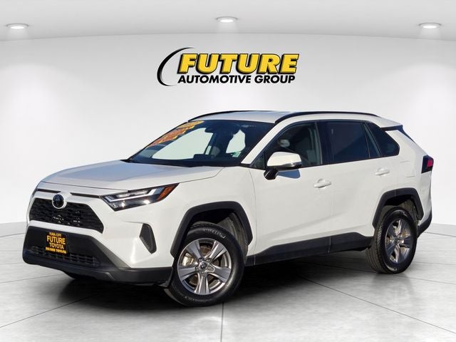 2025 Toyota RAV4 XLE AWD