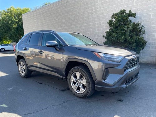 2025 Toyota RAV4 XLE AWD
