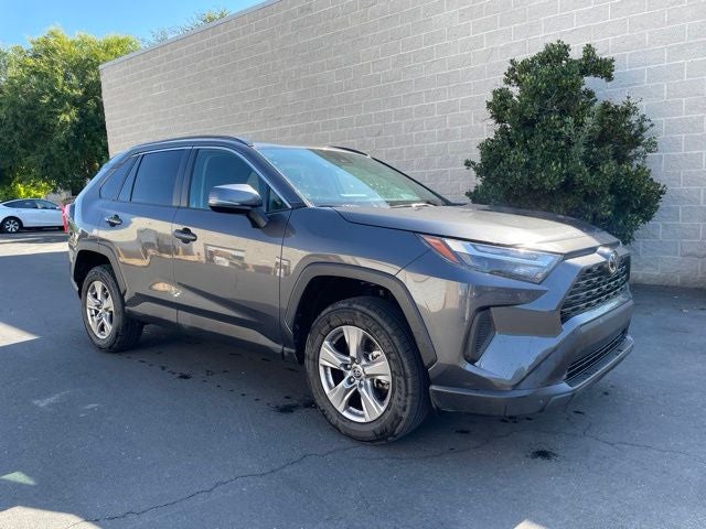 2025 Toyota RAV4 XLE AWD