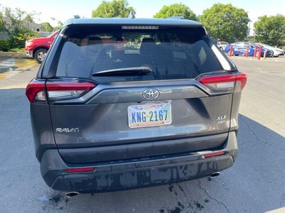 2025 Toyota RAV4 XLE AWD