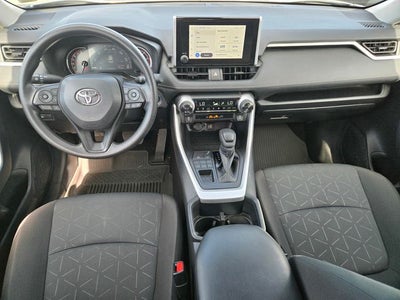 2025 Toyota RAV4 XLE AWD