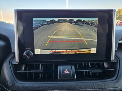 2025 Toyota RAV4 XLE FWD