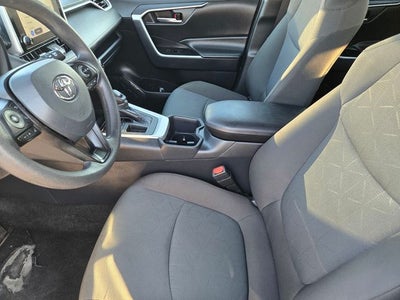 2025 Toyota RAV4 XLE FWD
