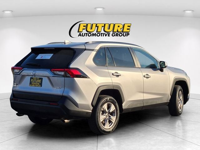 2025 Toyota RAV4 XLE FWD