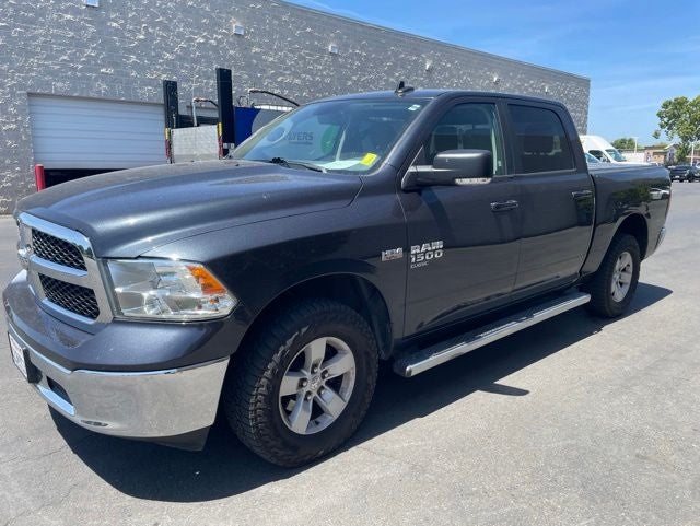 2020 RAM 1500 Classic SLT