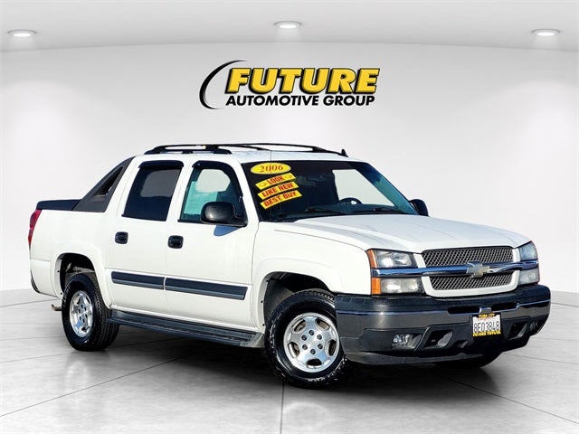 2006 Chevrolet Avalanche 1500 LS RWD