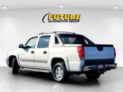 2006 Chevrolet Avalanche 1500 LS RWD