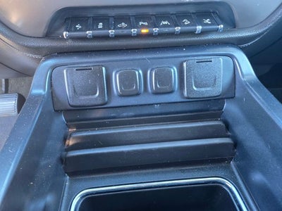 2017 GMC Sierra 1500 Denali 4WD W/ Ultimate Pkg.