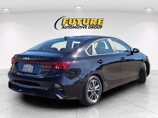 2023 Kia Forte LXS Sedan