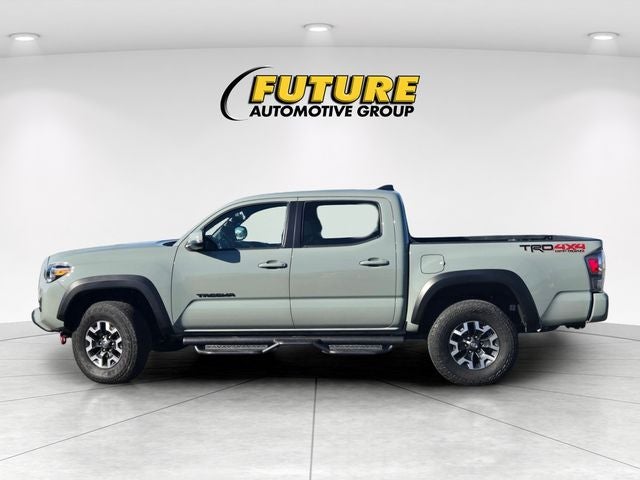 2022 Toyota Tacoma TRD Off-Road V6 4WD W/ Premium and Tech Pkg's.