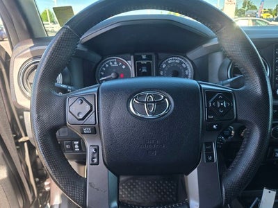 2022 Toyota Tacoma TRD Off-Road V6