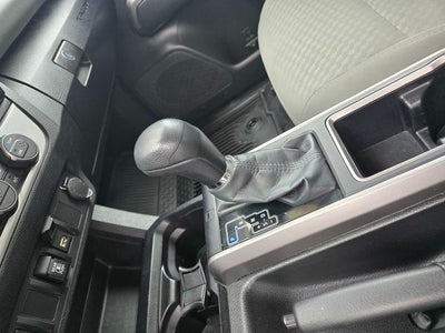 2022 Toyota Tacoma SR5 V6 4WD