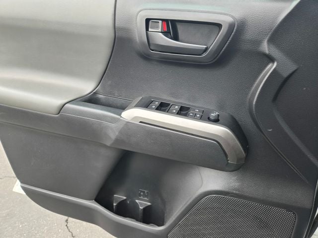 2022 Toyota Tacoma SR5 V6 4WD