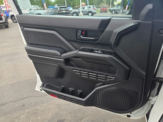 2024 Toyota Tacoma SR RWD Extra Cab