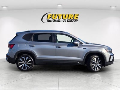 2024 Volkswagen Taos 1.5T SE FWD