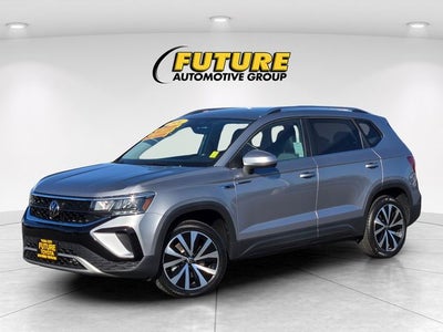 2024 Volkswagen Taos 1.5T SE FWD