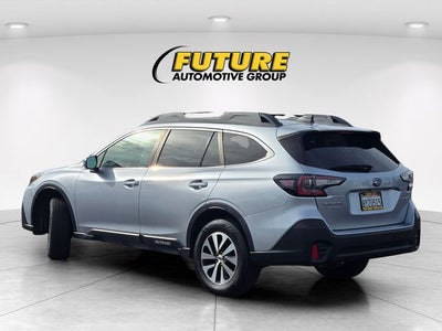 2022 Subaru Outback Premium AWD