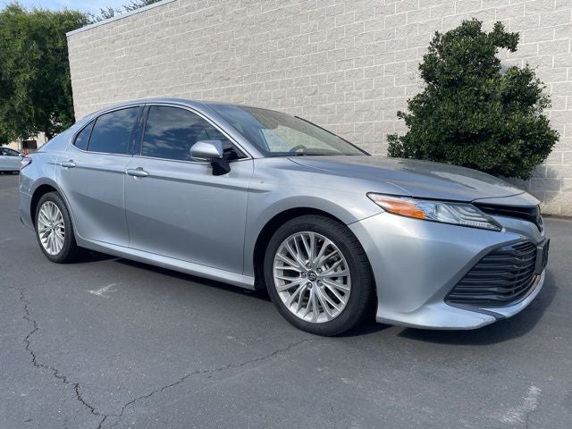 2019 Toyota Camry XLE W/ Leather Interior