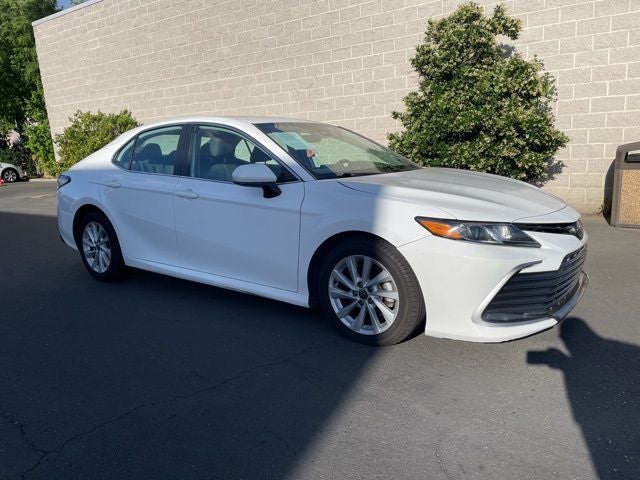 2022 Toyota Camry LE Sedan