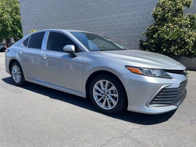 2022 Toyota Camry LE