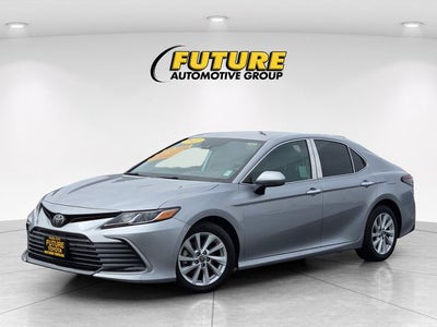 2022 Toyota Camry LE