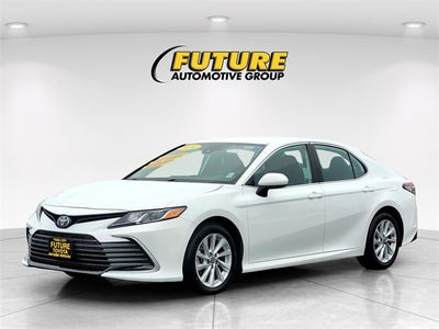 2024 Toyota Camry LE Sedan