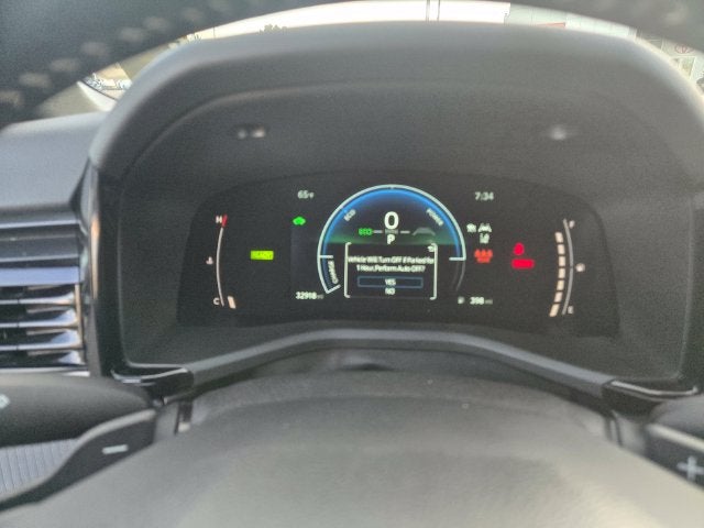 2025 Toyota Camry SE Hybrid