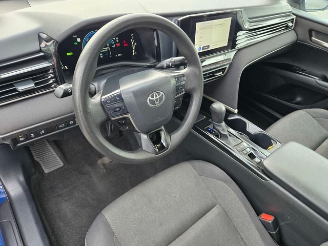 2025 Toyota Camry LE Hybrid