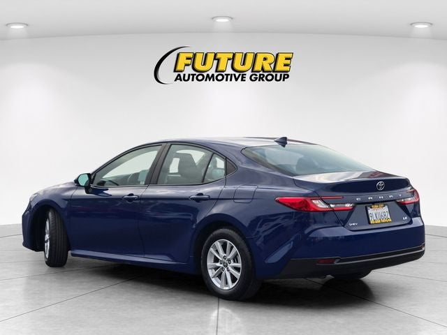 2025 Toyota Camry LE Hybrid