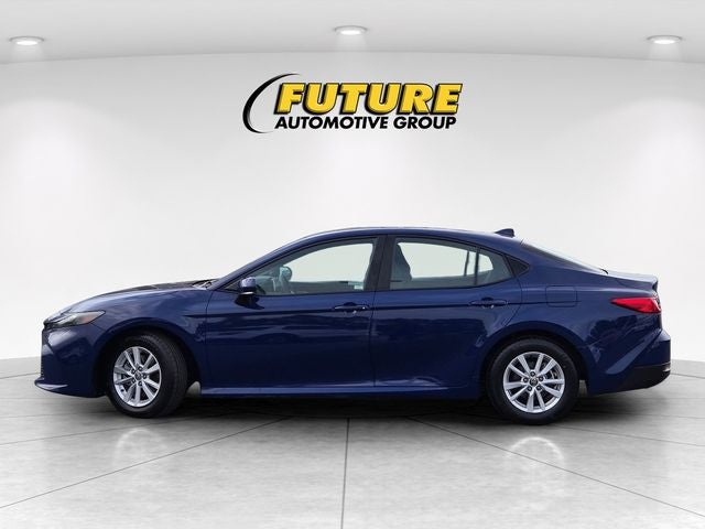 2025 Toyota Camry LE Hybrid