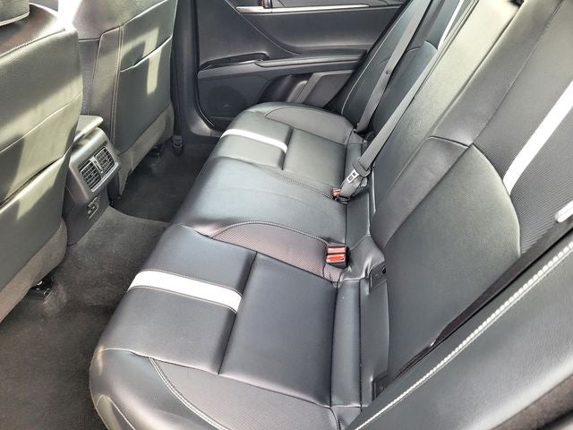 2025 Toyota Camry SE Hybrid