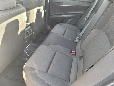 2025 Toyota Camry LE Hybrid Sedan