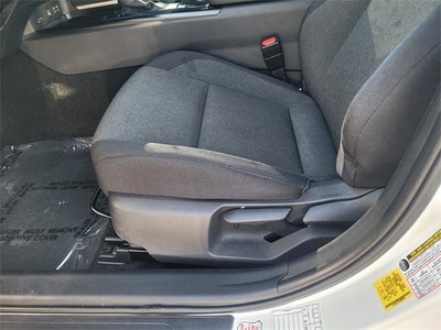 2025 Toyota Camry LE Hybrid Sedan