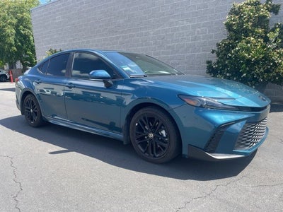 2025 Toyota Camry SE W/ Convenience Pkg.
