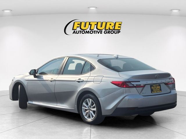 2025 Toyota Camry LE Hybrid
